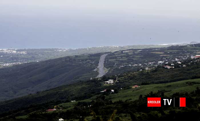 Route des tamarins